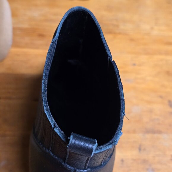 Marc Fisher LTD "Alva" Black Leather Boots--Classic Pointed Toe - Picture 11 of 11